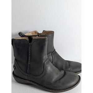 UGG Australia Leather Ankle Boots Women's Size 9 Black Side Zip Shearling Lined